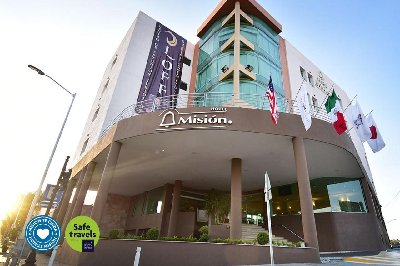 Hotel Mision León Esterno foto
