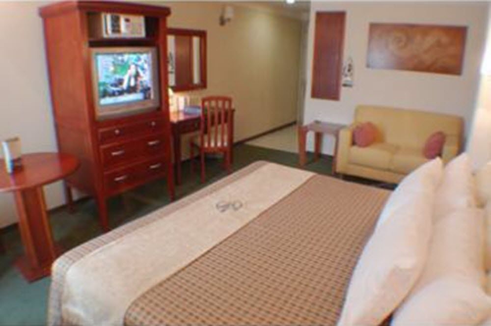 Hotel Mision León Camera foto